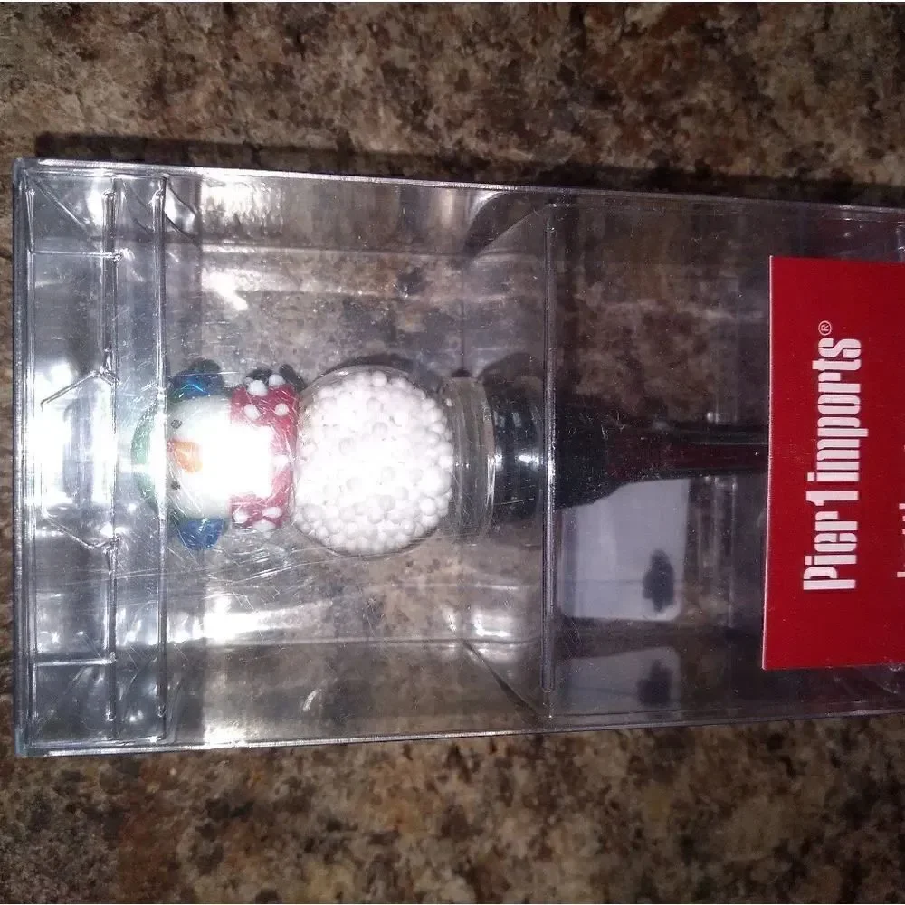 Pier 1 snowman wine bottle stopper New In Box